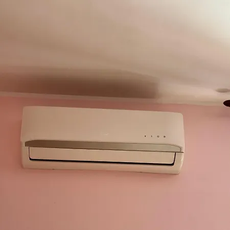 Camera Iolanda ゲストハウス